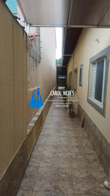 Foto 9 de Casa com 2 quartos à venda, 65m2 em Mongagua - SP