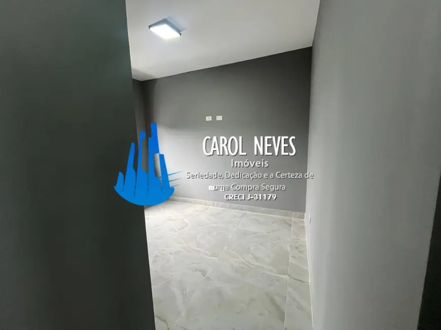 Foto 4 de Casa com 2 quartos à venda, 63m2 em Peruibe - SP