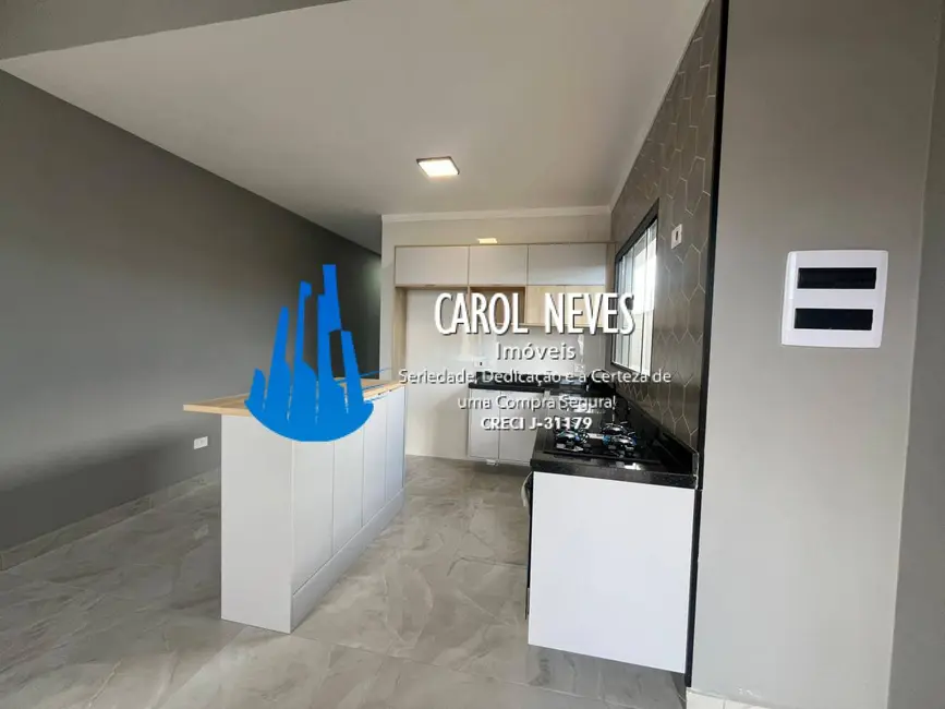 Foto 5 de Casa com 2 quartos à venda, 63m2 em Peruibe - SP