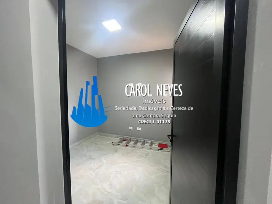 Foto 9 de Casa com 2 quartos à venda, 63m2 em Peruibe - SP