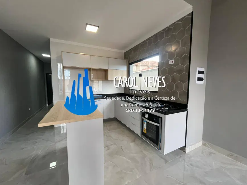 Foto 7 de Casa com 2 quartos à venda, 63m2 em Peruibe - SP