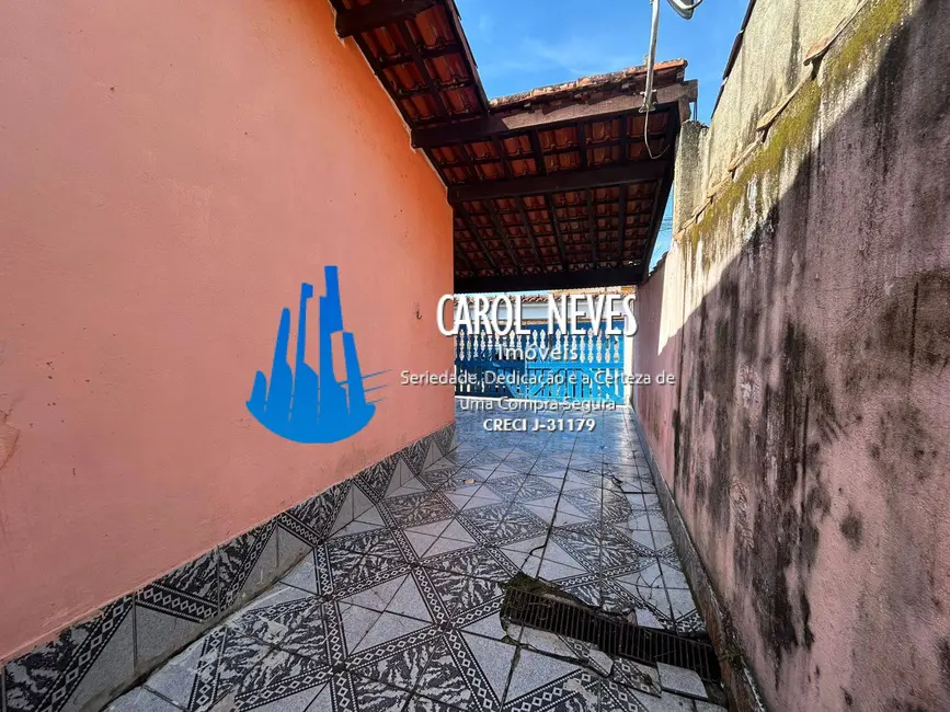 Foto 6 de Casa com 2 quartos à venda, 180m2 em Mongagua - SP