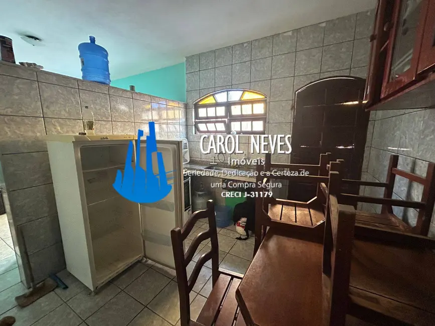 Foto 9 de Casa com 2 quartos à venda, 180m2 em Mongagua - SP