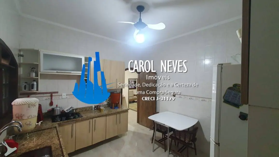 Foto 8 de Casa com 2 quartos à venda, 65m2 em Mongagua - SP