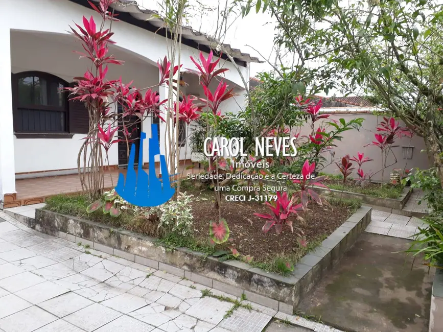 Foto 3 de Casa com 2 quartos à venda, 450m2 em Mongagua - SP