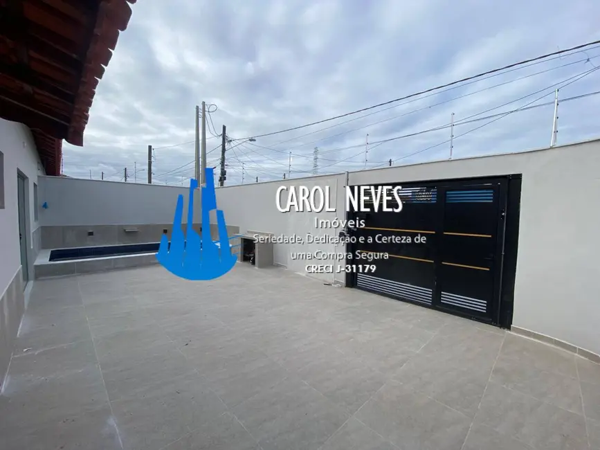 Foto 2 de Casa com 3 quartos à venda, 71m2 em Mongagua - SP