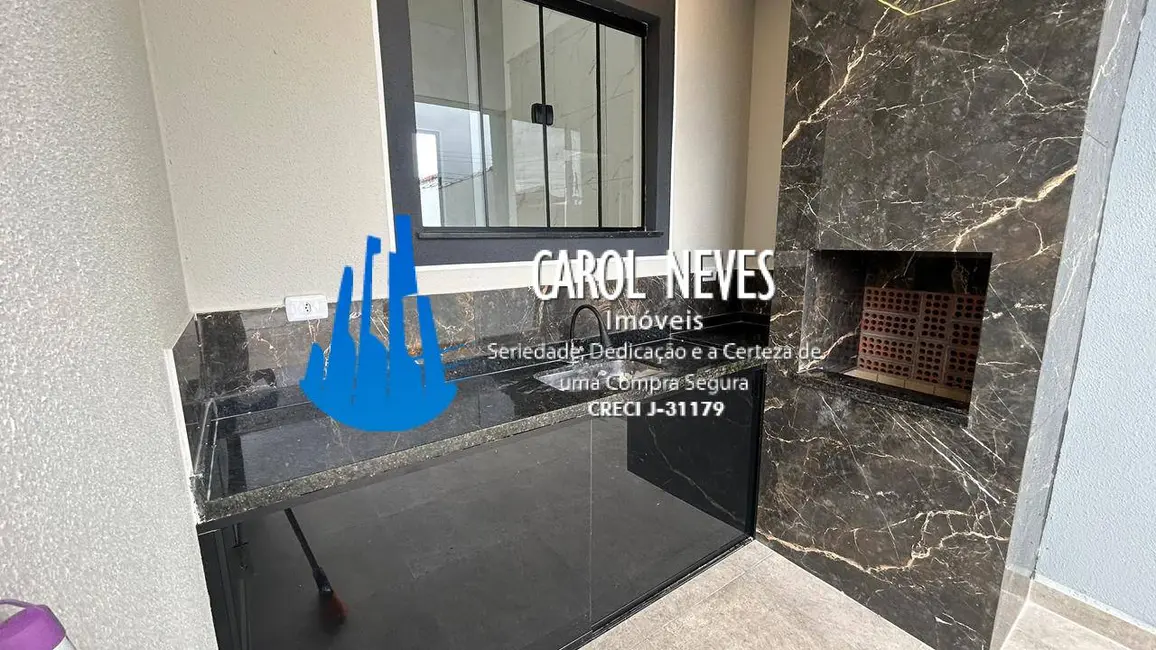 Foto 5 de Casa com 2 quartos à venda, 68m2 em Mongagua - SP