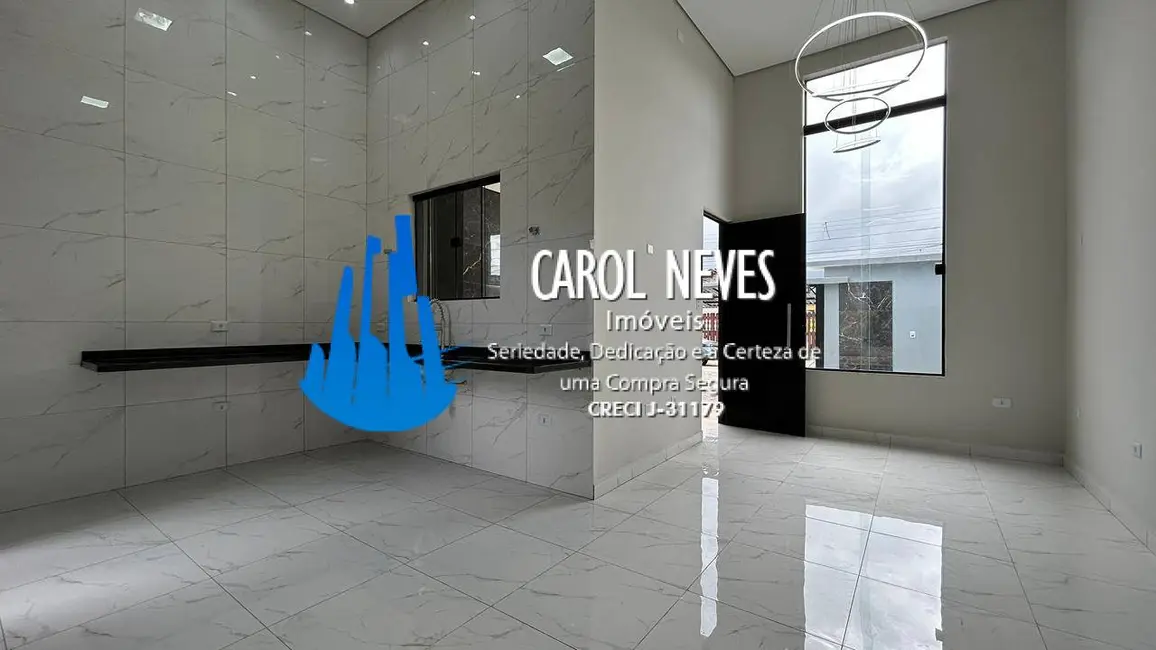 Foto 8 de Casa com 2 quartos à venda, 68m2 em Mongagua - SP