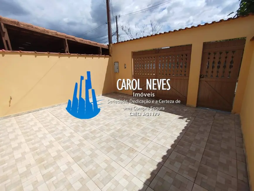 Foto 3 de Casa com 2 quartos à venda, 76m2 em Mongagua - SP