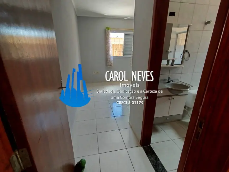 Foto 9 de Casa com 2 quartos à venda, 76m2 em Mongagua - SP