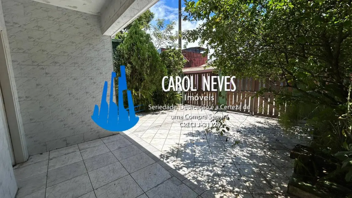 Foto 4 de Casa com 2 quartos à venda, 78m2 em Mongagua - SP