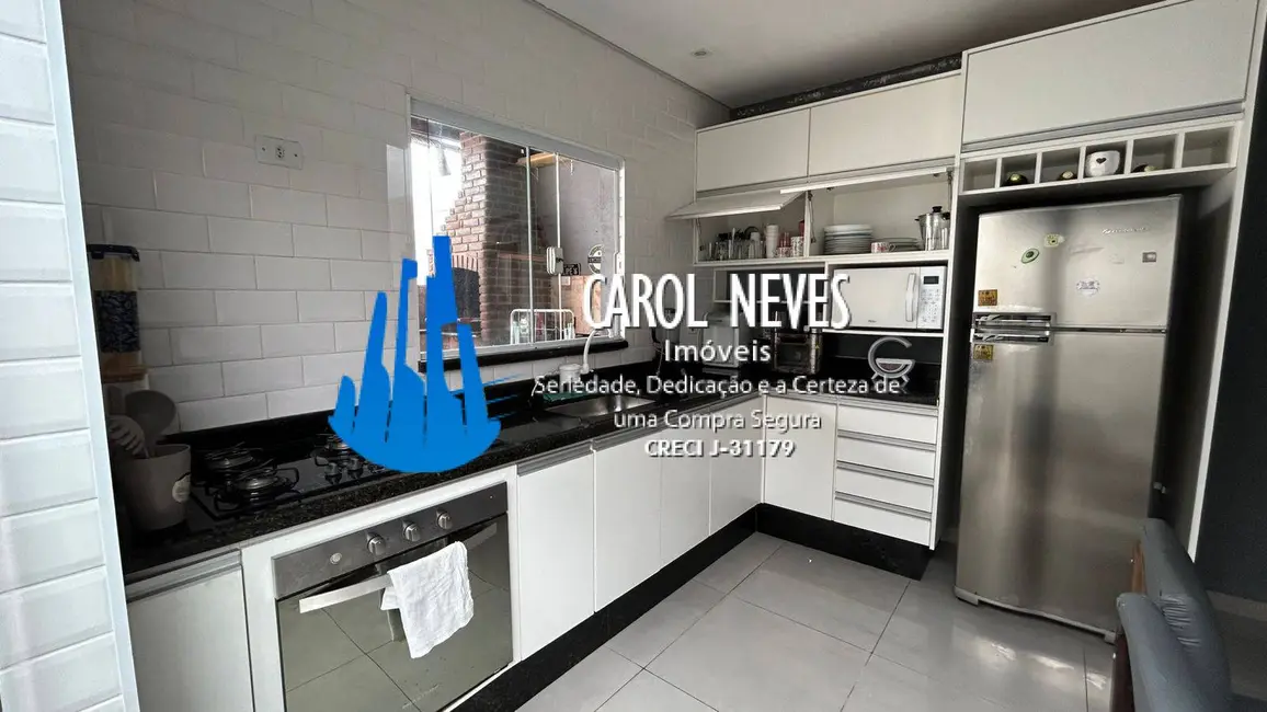 Foto 4 de Casa com 2 quartos à venda, 77m2 em Mongagua - SP