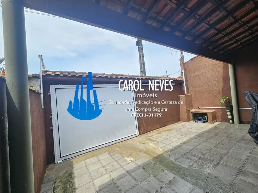 Foto 2 de Sobrado com 2 quartos à venda, 97m2 em Mongagua - SP