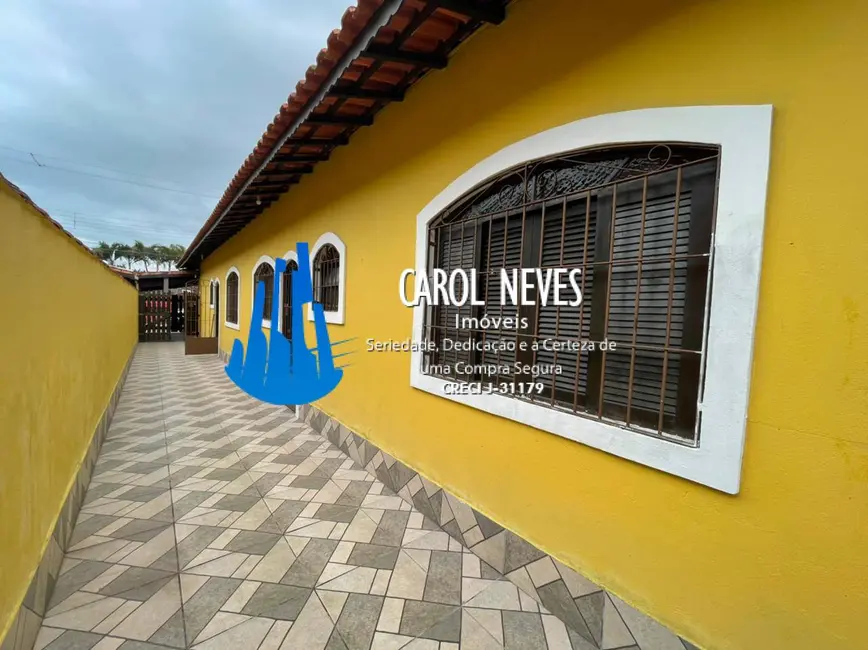 Foto 3 de Casa com 2 quartos à venda, 80m2 em Mongagua - SP