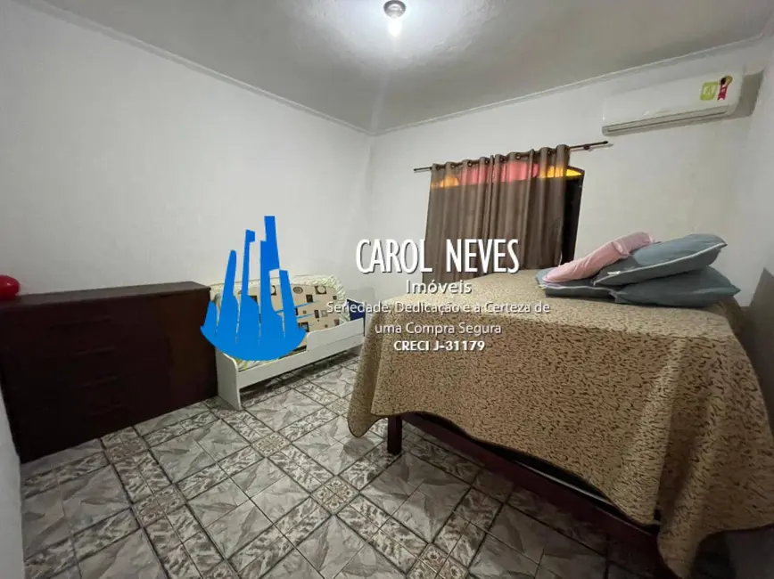 Foto 9 de Casa com 2 quartos à venda, 80m2 em Mongagua - SP