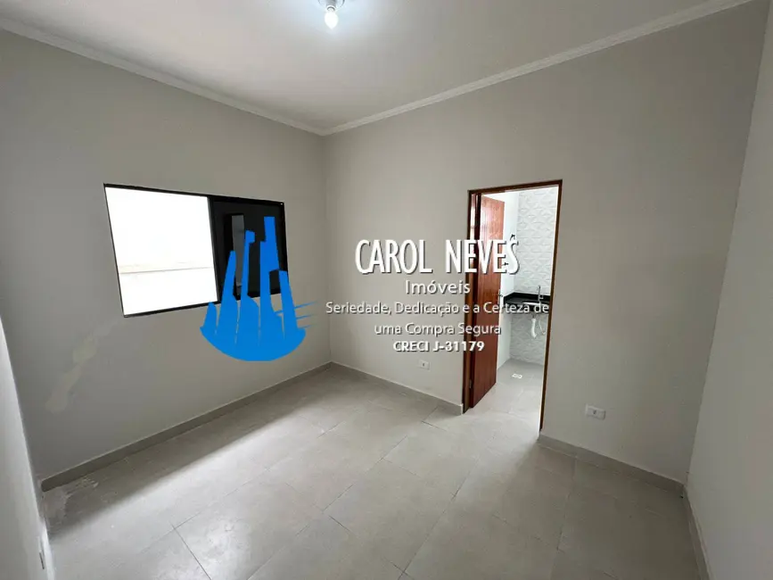 Foto 8 de Casa com 2 quartos à venda, 81m2 em Mongagua - SP