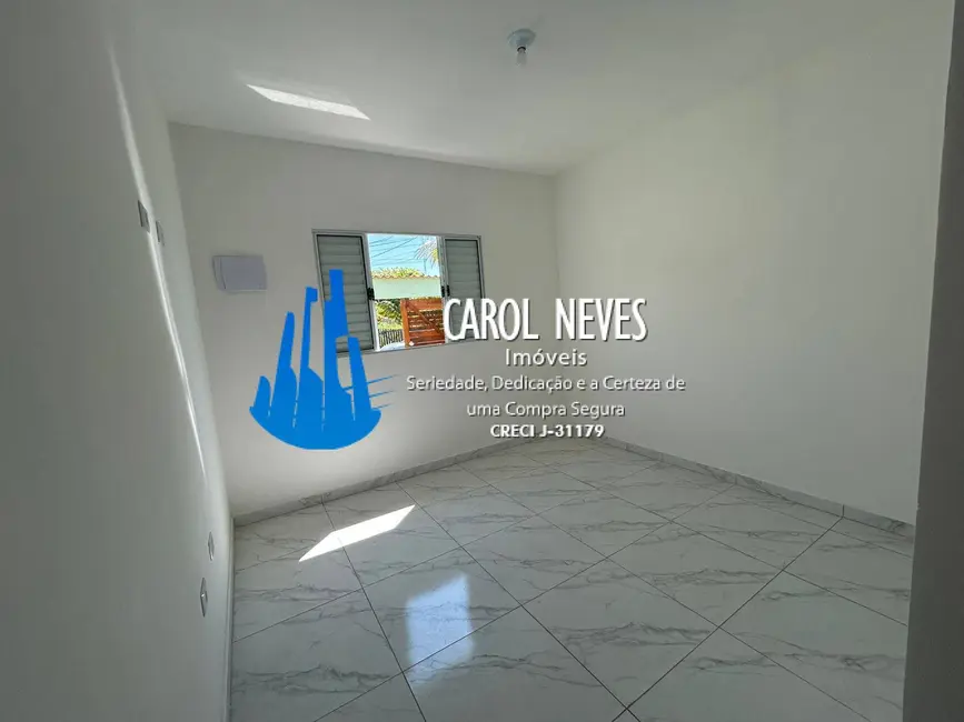 Foto 6 de Casa com 2 quartos à venda, 71m2 em Itanhaem - SP