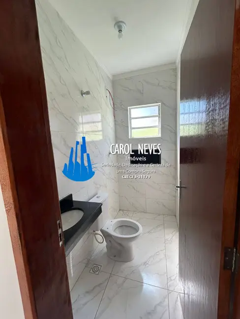 Foto 9 de Casa com 2 quartos à venda, 71m2 em Itanhaem - SP