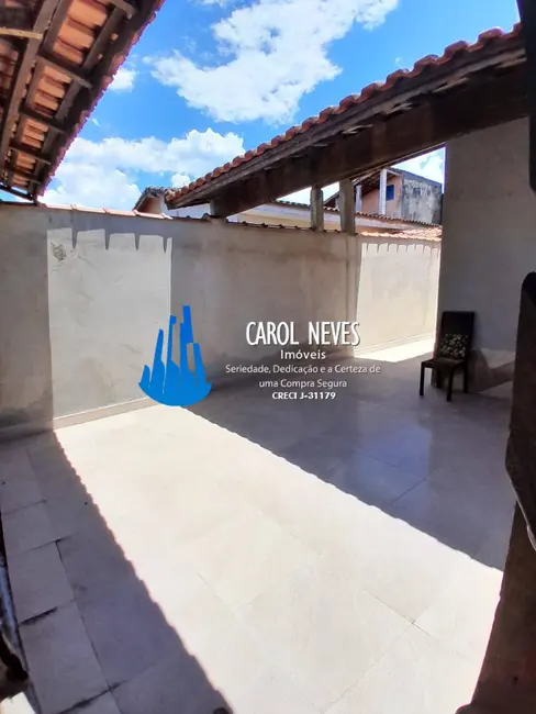 Foto 2 de Casa com 2 quartos à venda e para alugar em Mongagua - SP