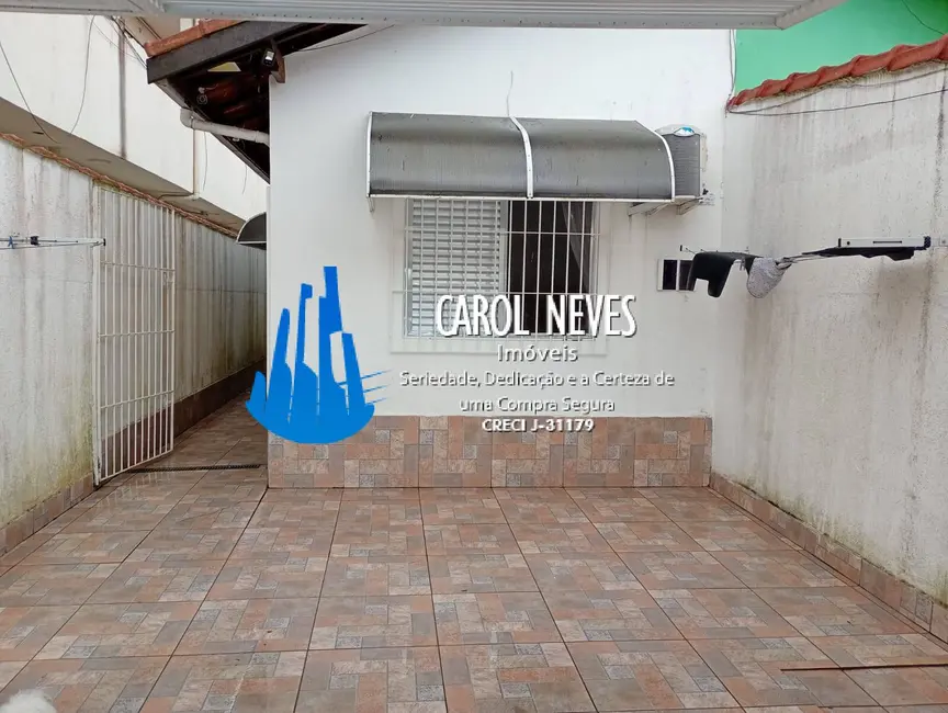 Casa com 2 quartos à venda, 101m2 em Agenor de Campos, Mongagua - SP - imagem 2 Foto 2 de Casa com 2 quartos à venda, 101m2 em Agenor de Campos, Mongagua - SP