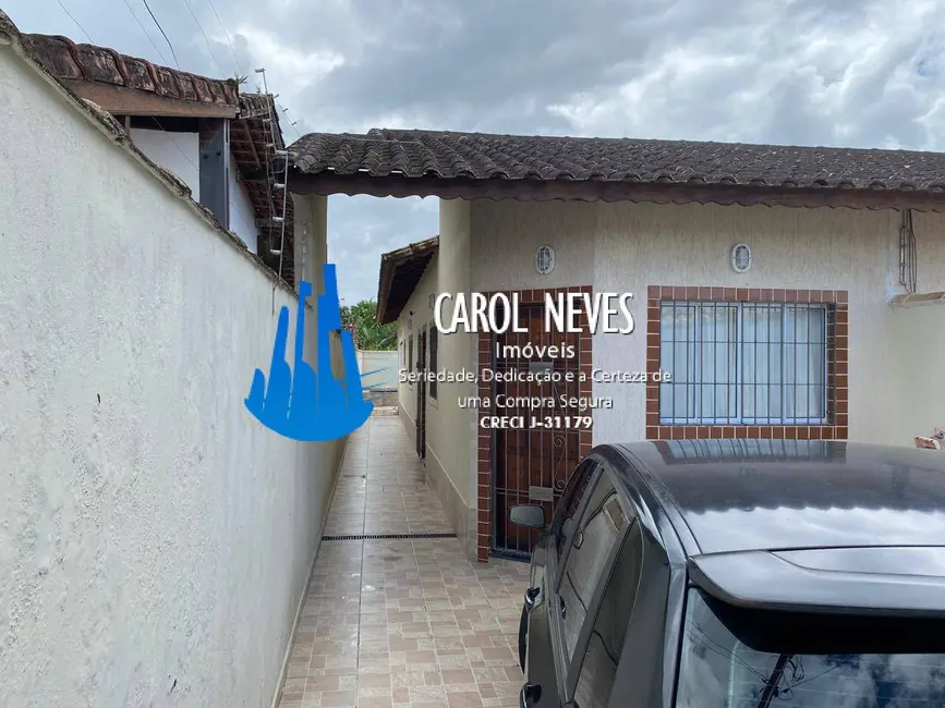 Foto 2 de Casa com 2 quartos à venda, 65m2 em Mongagua - SP