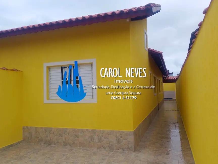 Foto 2 de Casa com 2 quartos à venda, 66m2 em Mongagua - SP