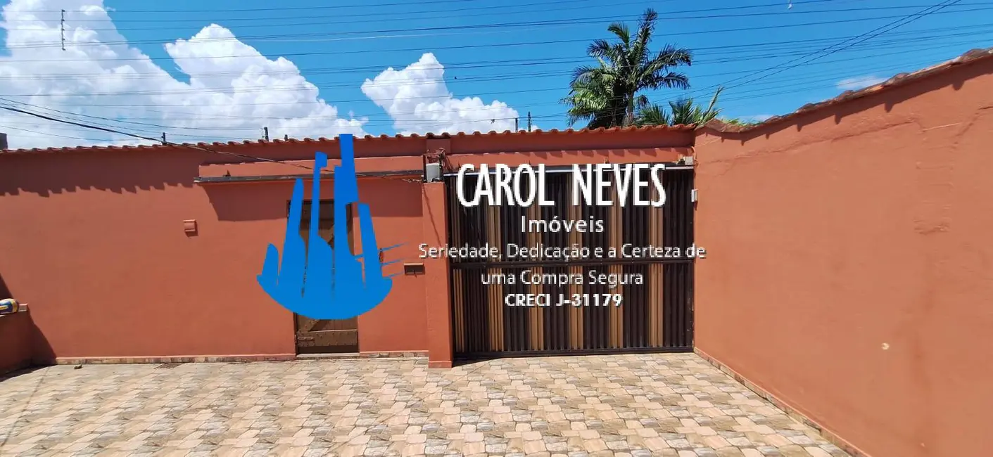 Foto 2 de Casa com 2 quartos à venda, 128m2 em Mongagua - SP