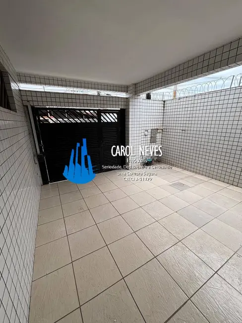 Foto 2 de Sobrado com 2 quartos à venda, 110m2 em Ocian, Praia Grande - SP