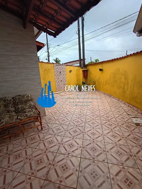 Foto 4 de Casa com 2 quartos à venda, 95m2 em Mongagua - SP