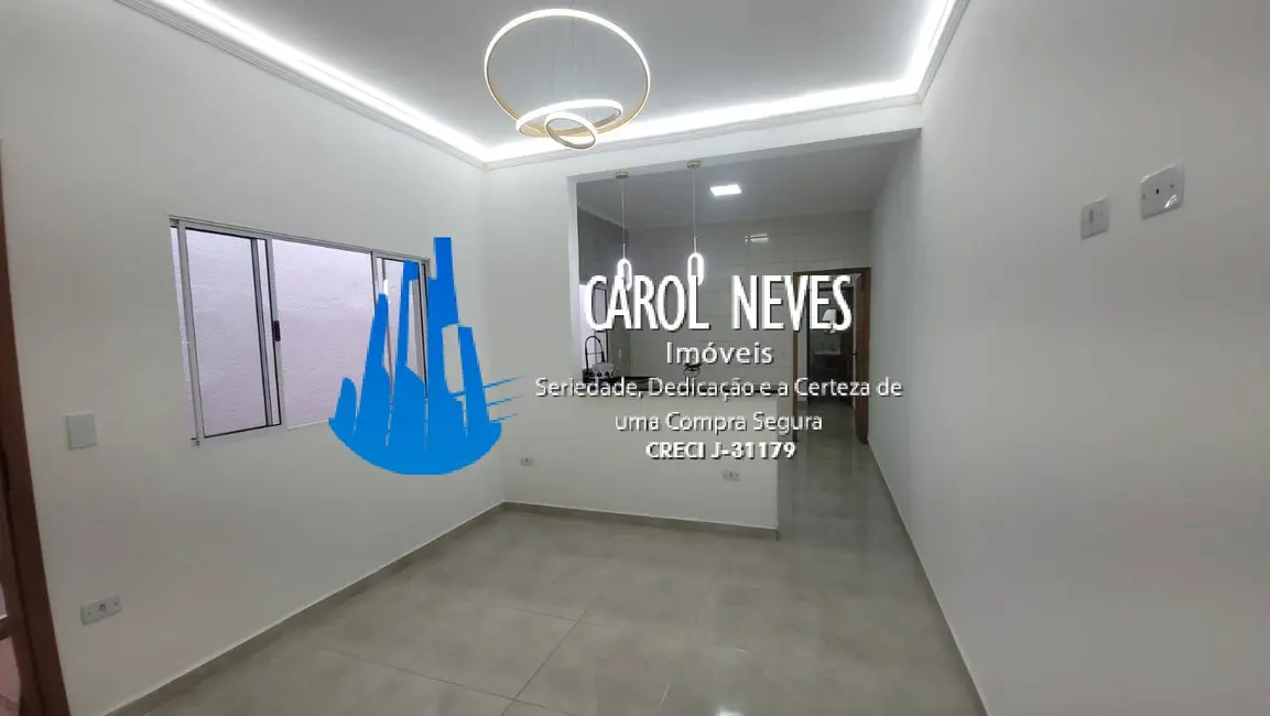 Foto 3 de Casa com 2 quartos à venda em Mongagua - SP