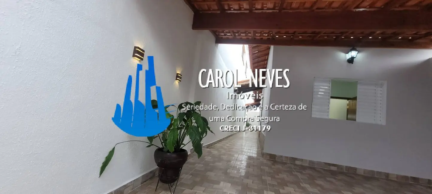 Foto 2 de Casa com 2 quartos à venda em Mongagua - SP