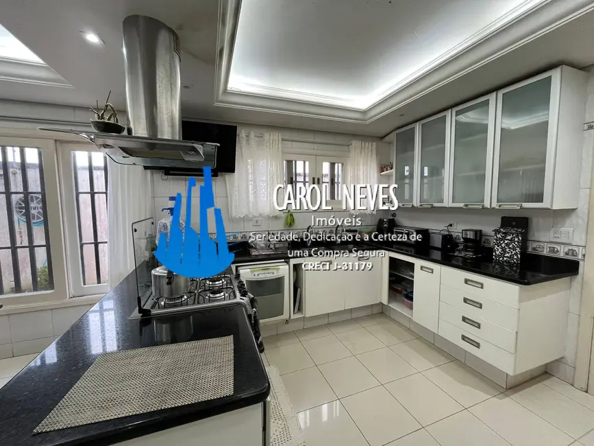 Foto 6 de Sobrado com 5 quartos à venda, 377m2 em Itanhaem - SP