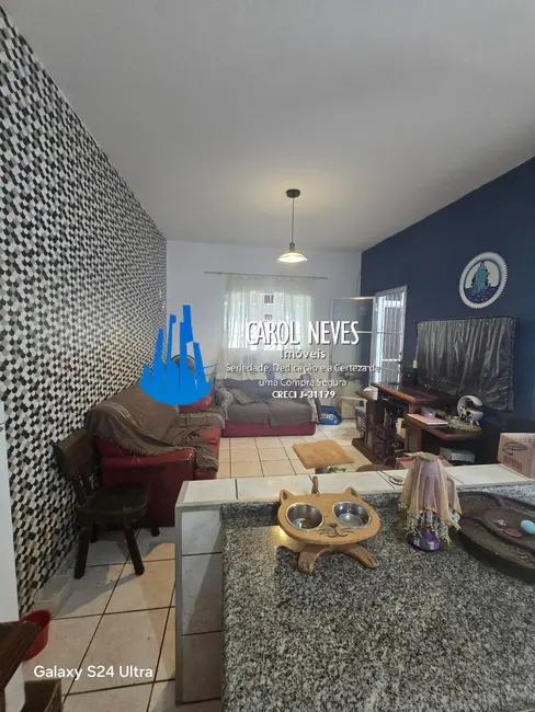 Foto 8 de Casa com 2 quartos à venda, 90m2 em Mongagua - SP