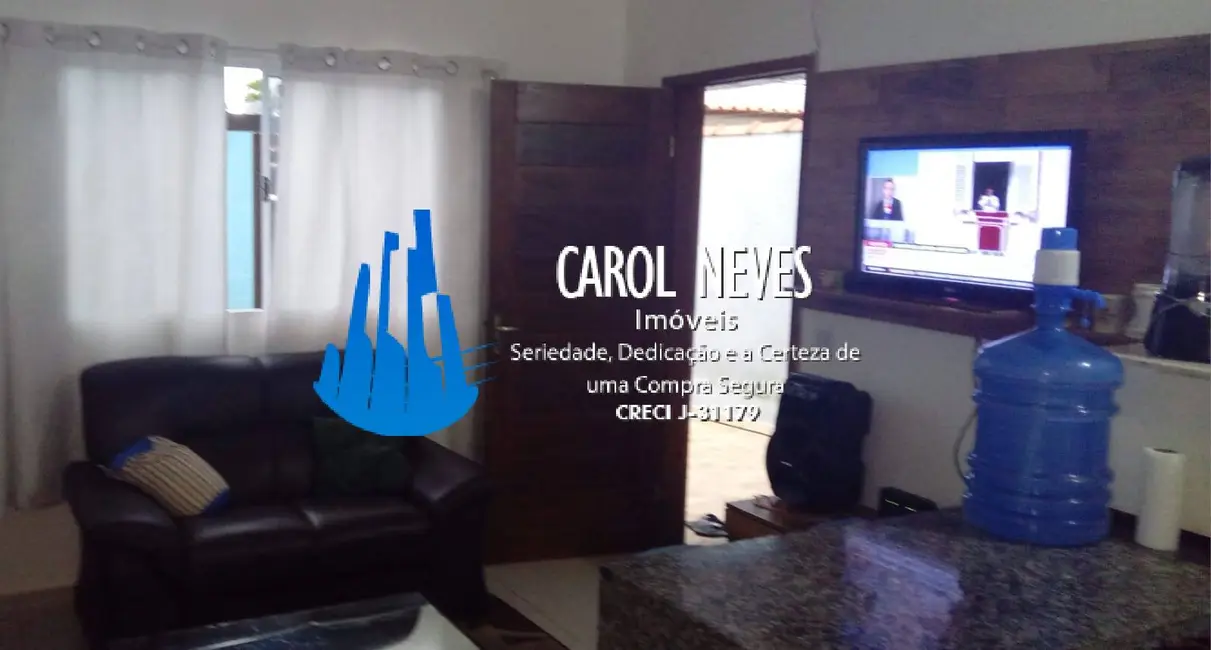 Foto 2 de Casa com 2 quartos à venda, 63m2 em Itanhaem - SP