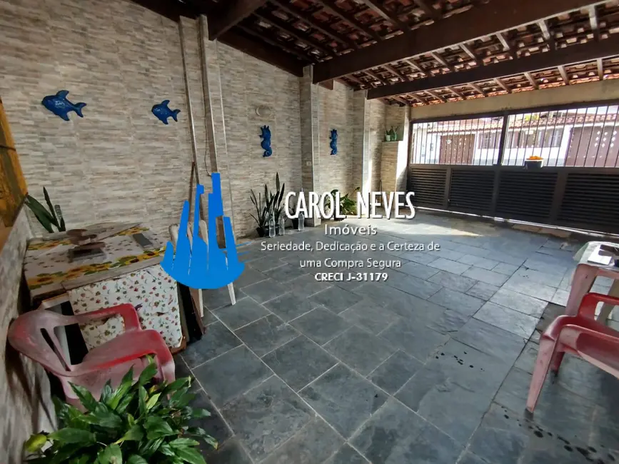 Foto 4 de Casa com 2 quartos à venda, 90m2 em Mongagua - SP