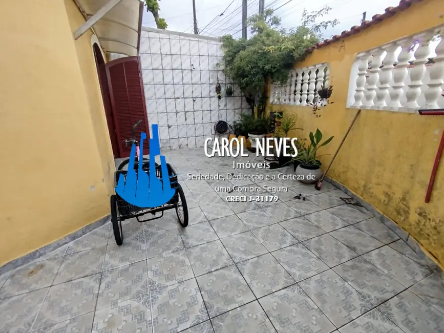 Foto 4 de Casa com 2 quartos à venda, 75m2 em Mongagua - SP