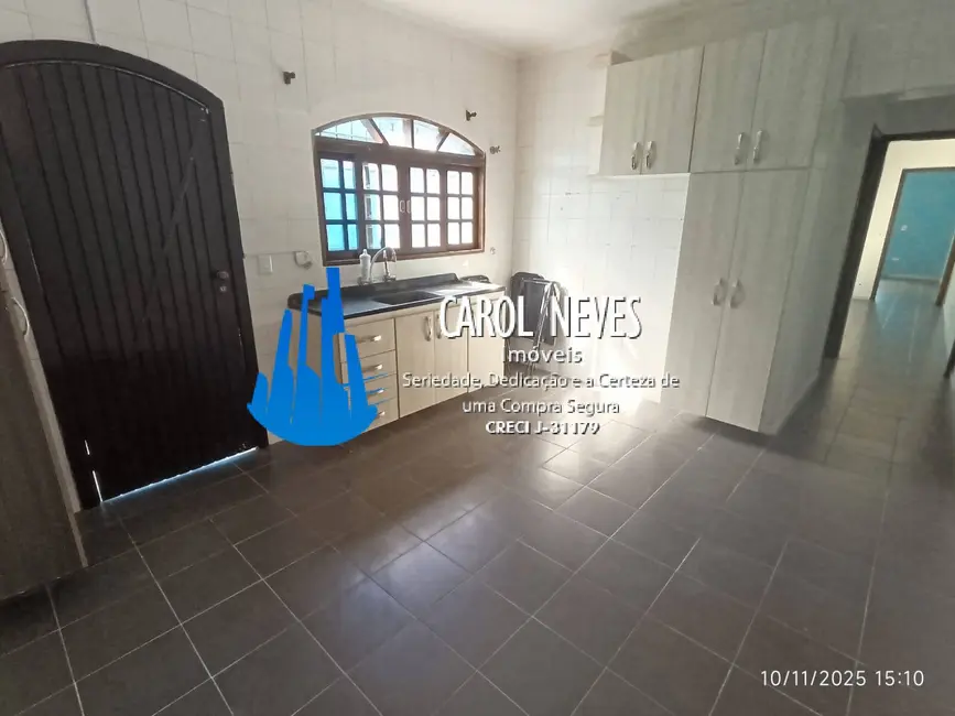 Casa com 2 quartos para alugar, 85m2 em Mongagua - SP - imagem 9 Foto 9 de Casa com 2 quartos para alugar, 85m2 em Mongagua - SP
