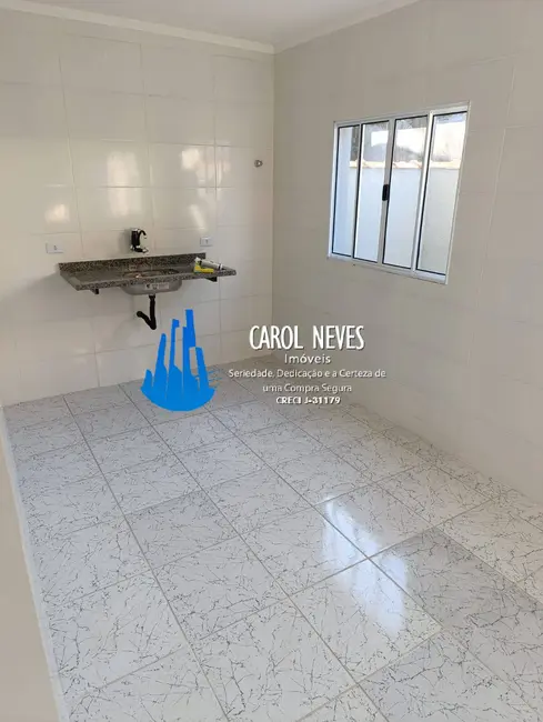 Foto 5 de Casa com 2 quartos à venda, 57m2 em Itanhaem - SP