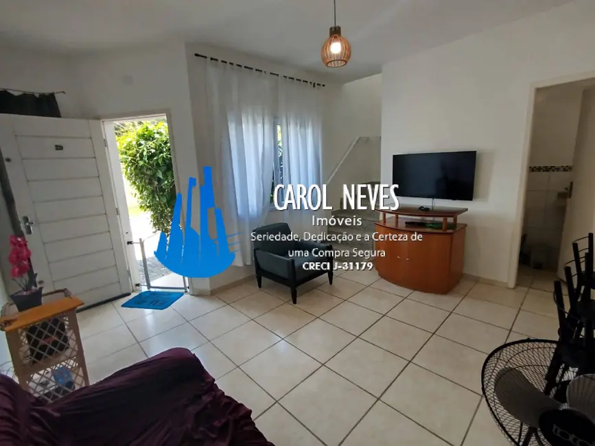 Foto 2 de Casa de Condomínio com 2 quartos para alugar, 79m2 em Mongagua - SP