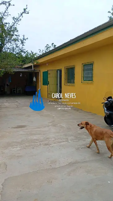 Foto 4 de Casa com 2 quartos à venda, 91m2 em Mongagua - SP