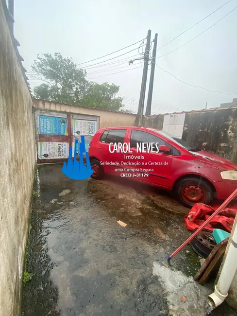 Foto 2 de Casa com 2 quartos à venda, 52m2 em Itanhaem - SP