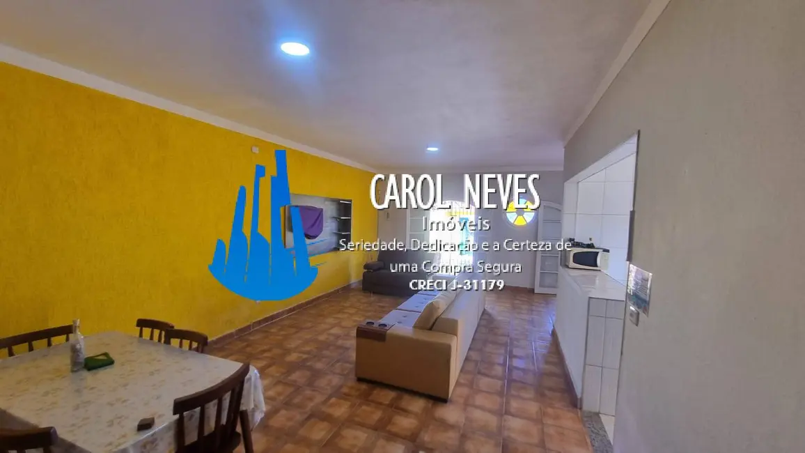 Foto 2 de Casa com 3 quartos à venda, 120m2 em Itanhaem - SP