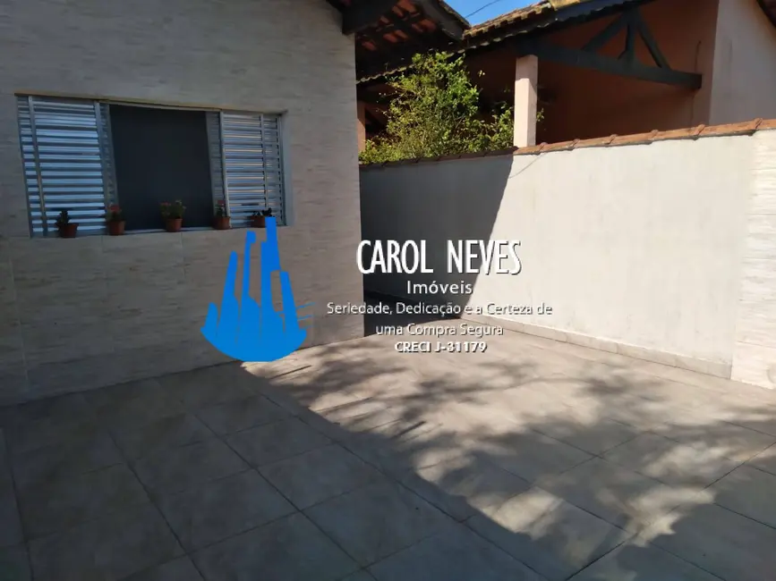Foto 2 de Casa com 2 quartos à venda, 75m2 em Itanhaem - SP