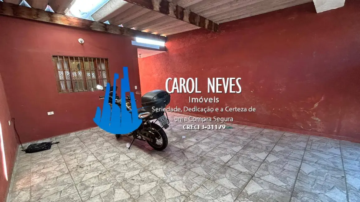 Foto 3 de Sobrado com 4 quartos à venda, 180m2 em Mongagua - SP