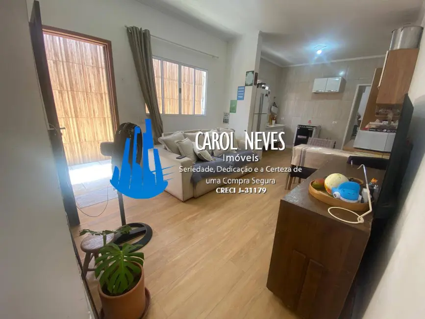 Foto 5 de Casa com 2 quartos à venda, 80m2 em Mongagua - SP