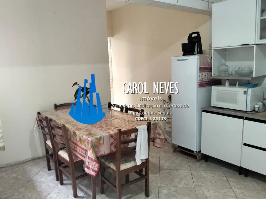 Foto 9 de Casa com 2 quartos à venda, 80m2 em Mongagua - SP