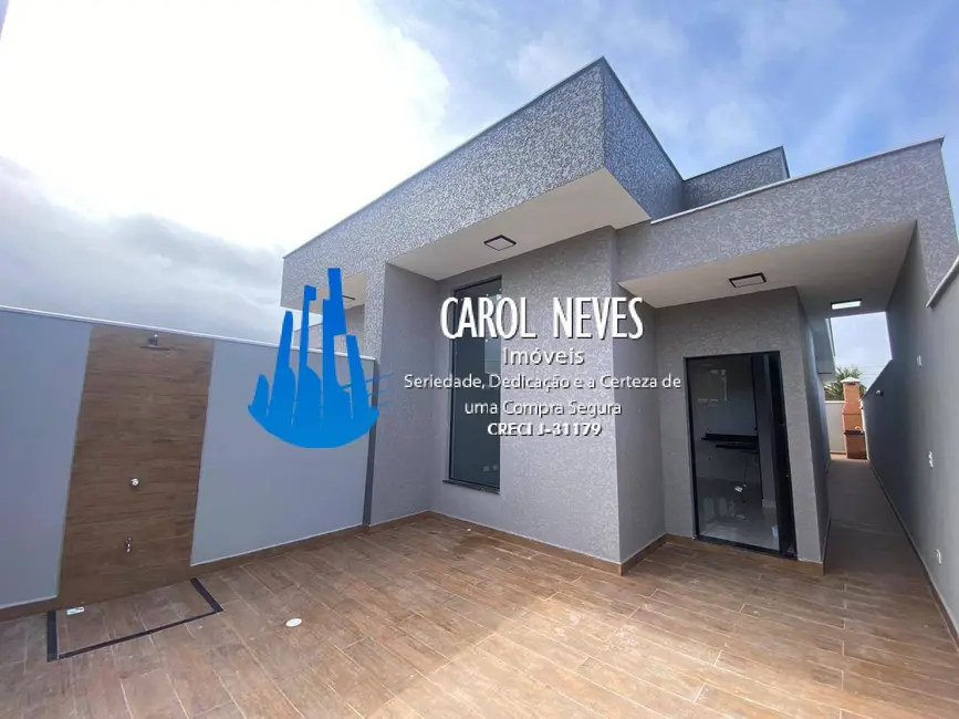 Foto 2 de Casa com 2 quartos à venda, 63m2 em Peruibe - SP