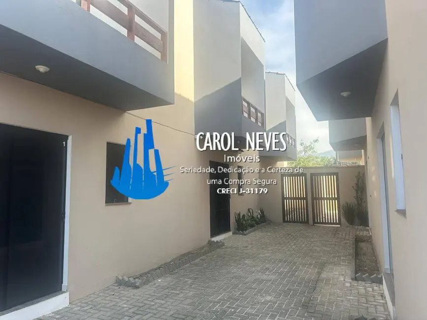 Sobrado com 2 quartos para alugar em Itanhaem - SP - imagem 3 Foto 3 de Sobrado com 2 quartos para alugar em Itanhaem - SP