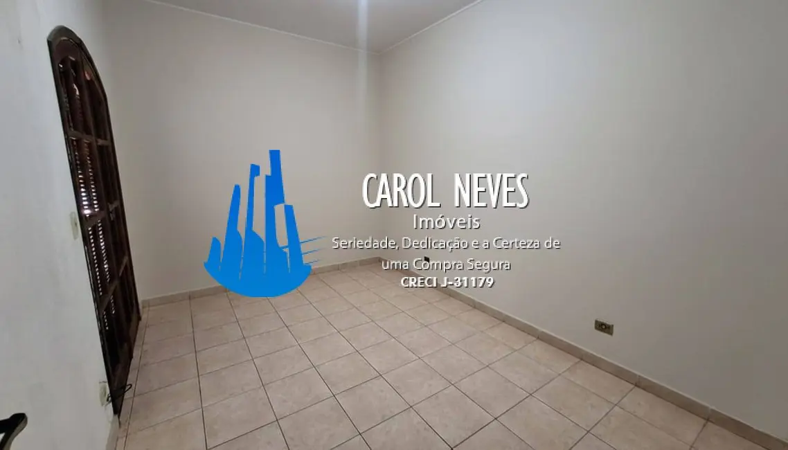 Foto 9 de Sobrado com 3 quartos à venda, 129m2 em Itanhaem - SP