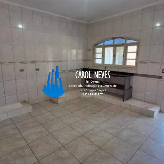 Foto 4 de Sobrado com 3 quartos à venda, 129m2 em Itanhaem - SP